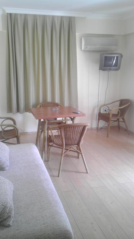 Zeytin Apart Hotel Çeşme Eksteriør bilde