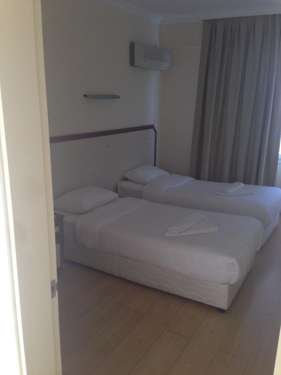 Zeytin Apart Hotel Çeşme Eksteriør bilde
